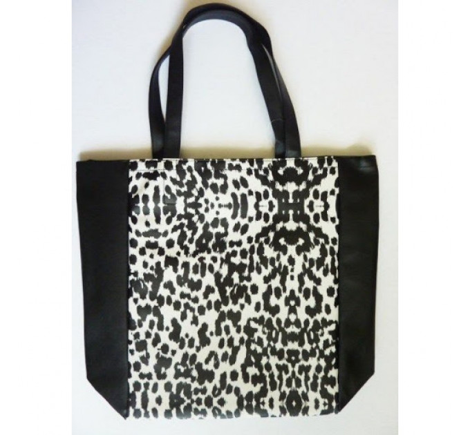 Сумка Victoria's Secret 2014 Black & White faux leather Leopard Print Tote Bag